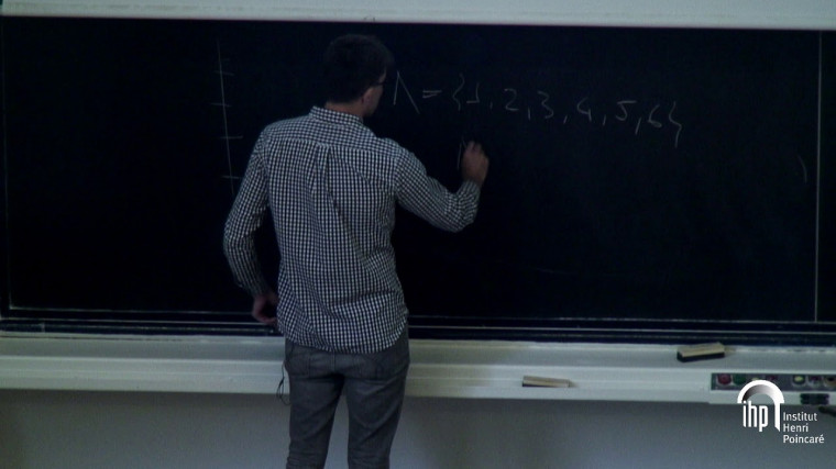 Large deviations theory applied to large scale structure cosmology