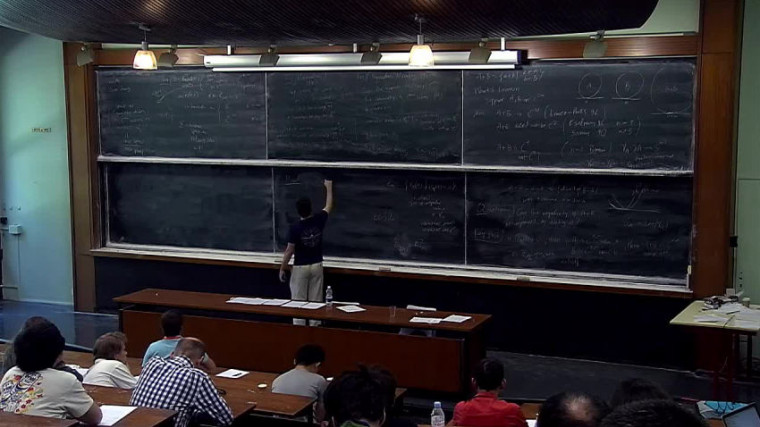 Smoothness of Minkowski sum and generic rotations