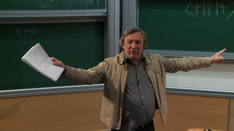 Quantum Mechanics in the Sky