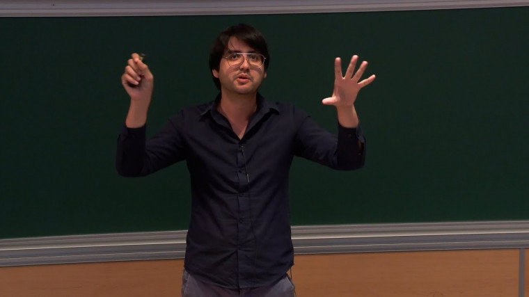 Ising model, (para)fermions, and field theory