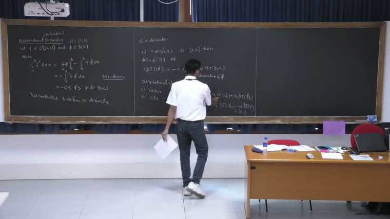 Numerical Simulation and Analysis of Elliptic and Parabolic PDEs using Differential Quadrature Methods and FEMs (2/4)