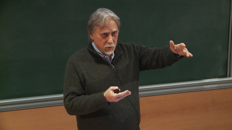 Noncollapsed Gromov - Hausdorff limit spaces with Ricci curvature bounded below