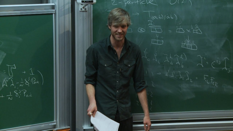 Free field states and conformal bases