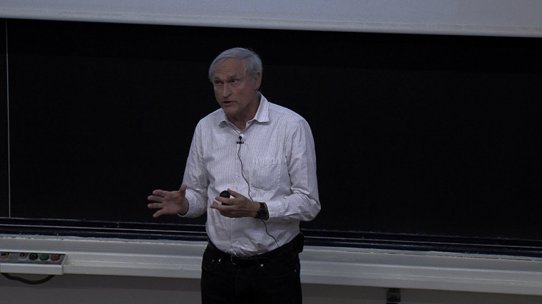 Localizing Solutions of the Einstein Equations