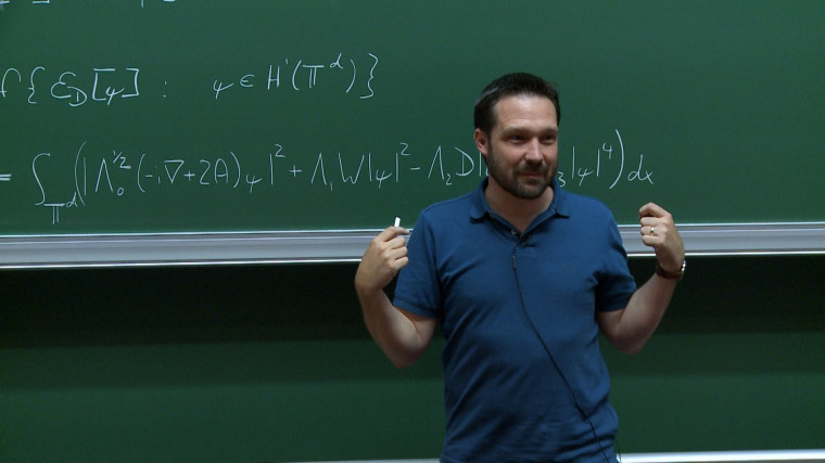 3/3 A microscopic derivation of Ginzburg-Landau theory