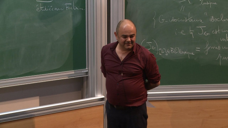 La correspondance de Langlands locale: construction des paramètres semi-simples