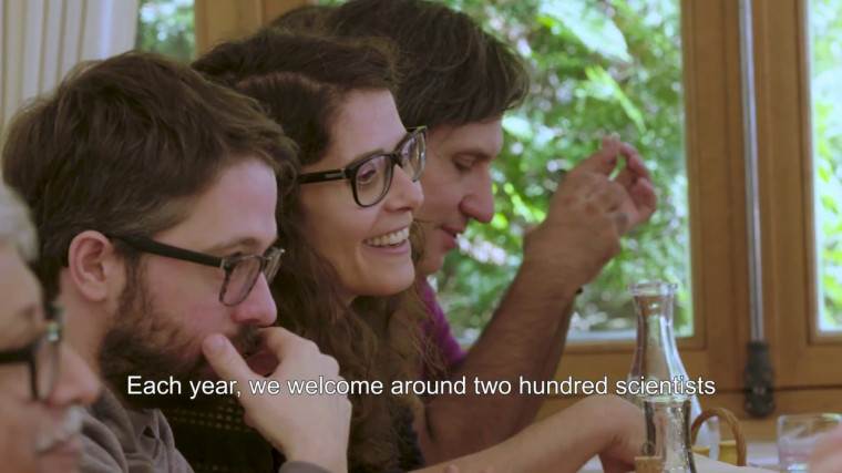 IHES, a temple for math and physics