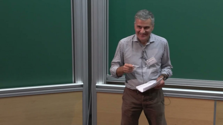 Substitutions in non-commutative multivariate power series