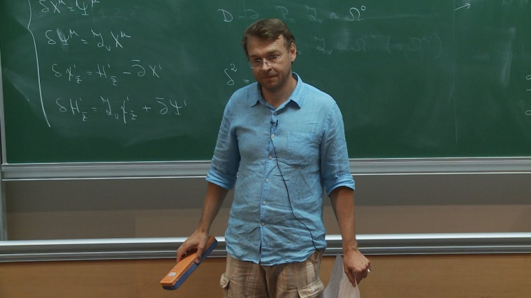 2/4 Index theorems and 5d localization