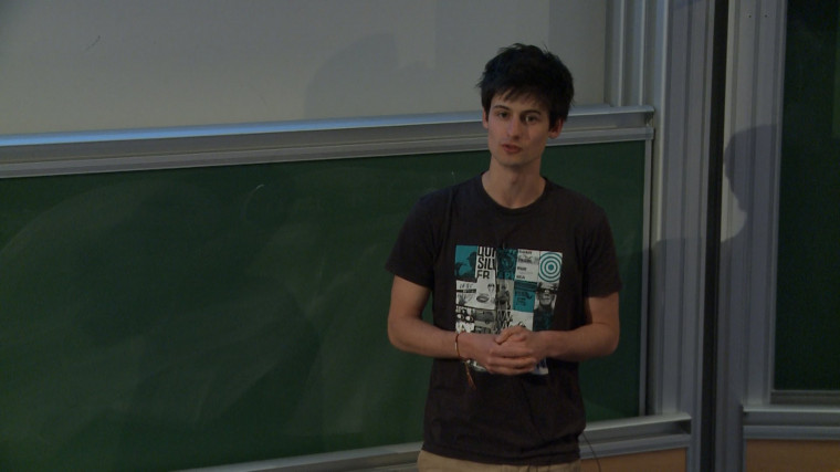 Vitesse du L-mouvement brownien branchant