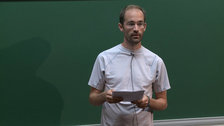 1/2 Geometric Structures on 3 Manifolds