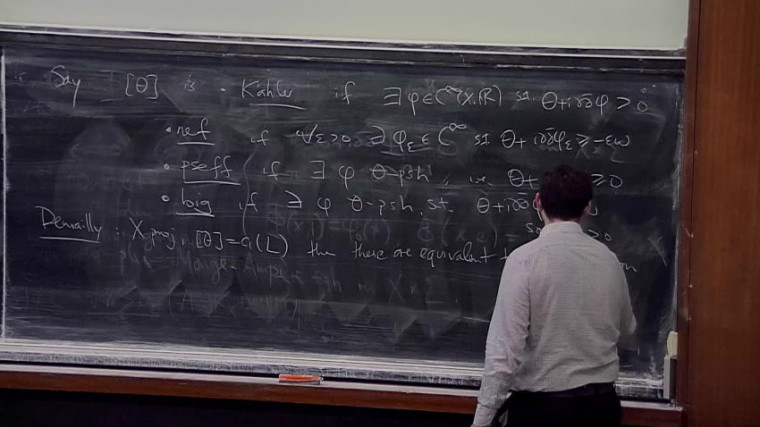 C^1,1 estimates for complex Monge-Ampère equations