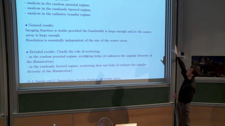 Correlation-based imaging in random media 