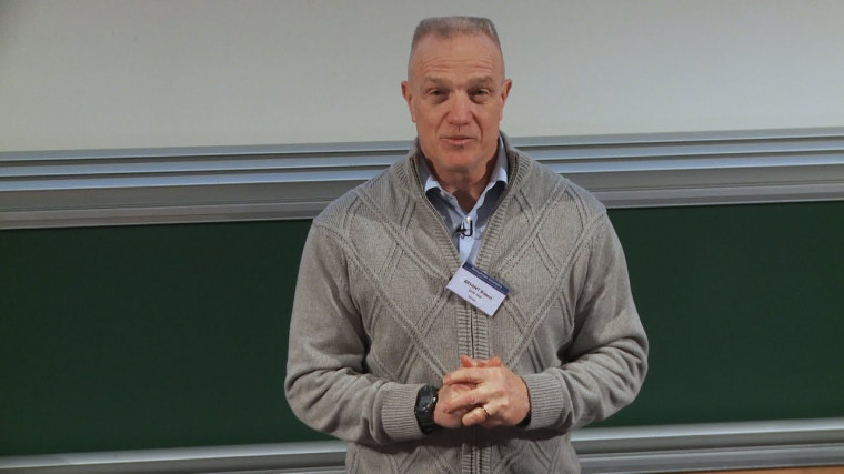 Algebraically Constrained Special Holonomy Metrics and Second-order Associative 3-folds