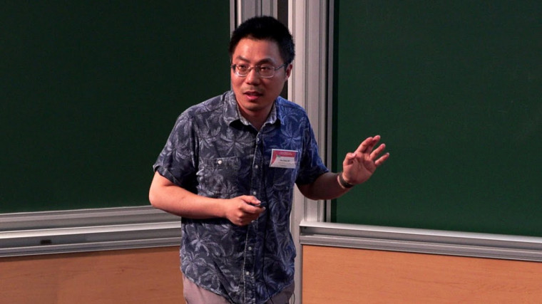 Free real scalar CFT on fuzzy sphere: spectrum, algebra and wavefunction ansatz