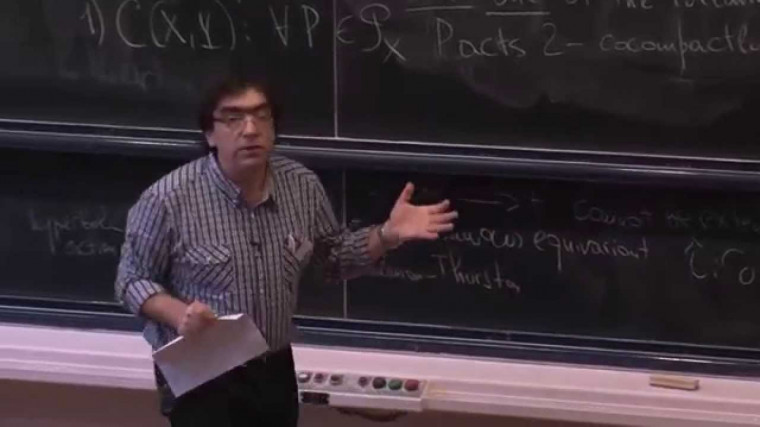 Similar Relatively hyperbolic actions of a group