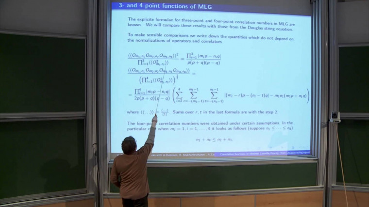 The correlation numbers in Minimal Liouville gravity from Douglas string equation
