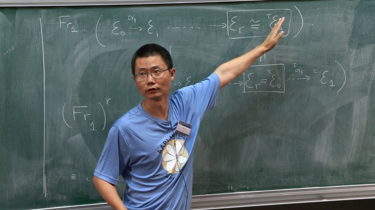 Introduction to Shtukas and their Moduli (3/3)