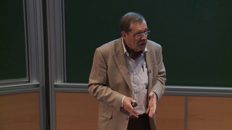 Hanbury Brown - Twiss, Hong - Ou - Mandel, and other landmarks in quantum  optics: from photons to atoms