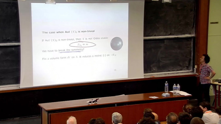 Canonical metrics, random point processes and tropicalization