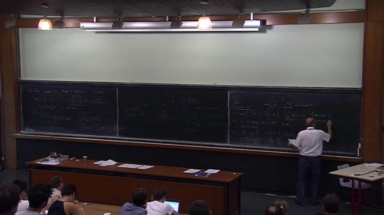 On the structure of phase transition maps : density estimates and applications