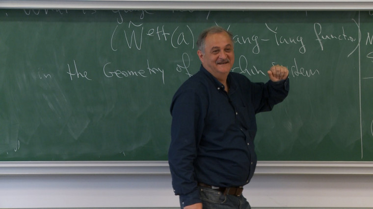 3/3 Supersymmetric Vacua and Integrability