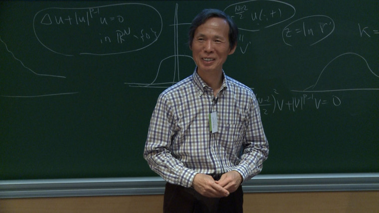 Soliton resolution for the critical nonlinear heat equation